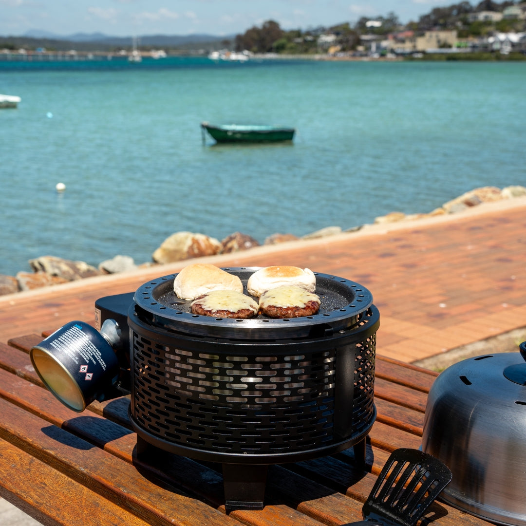COBB Pro Black Gas Bundle & FREE Pizza Stone