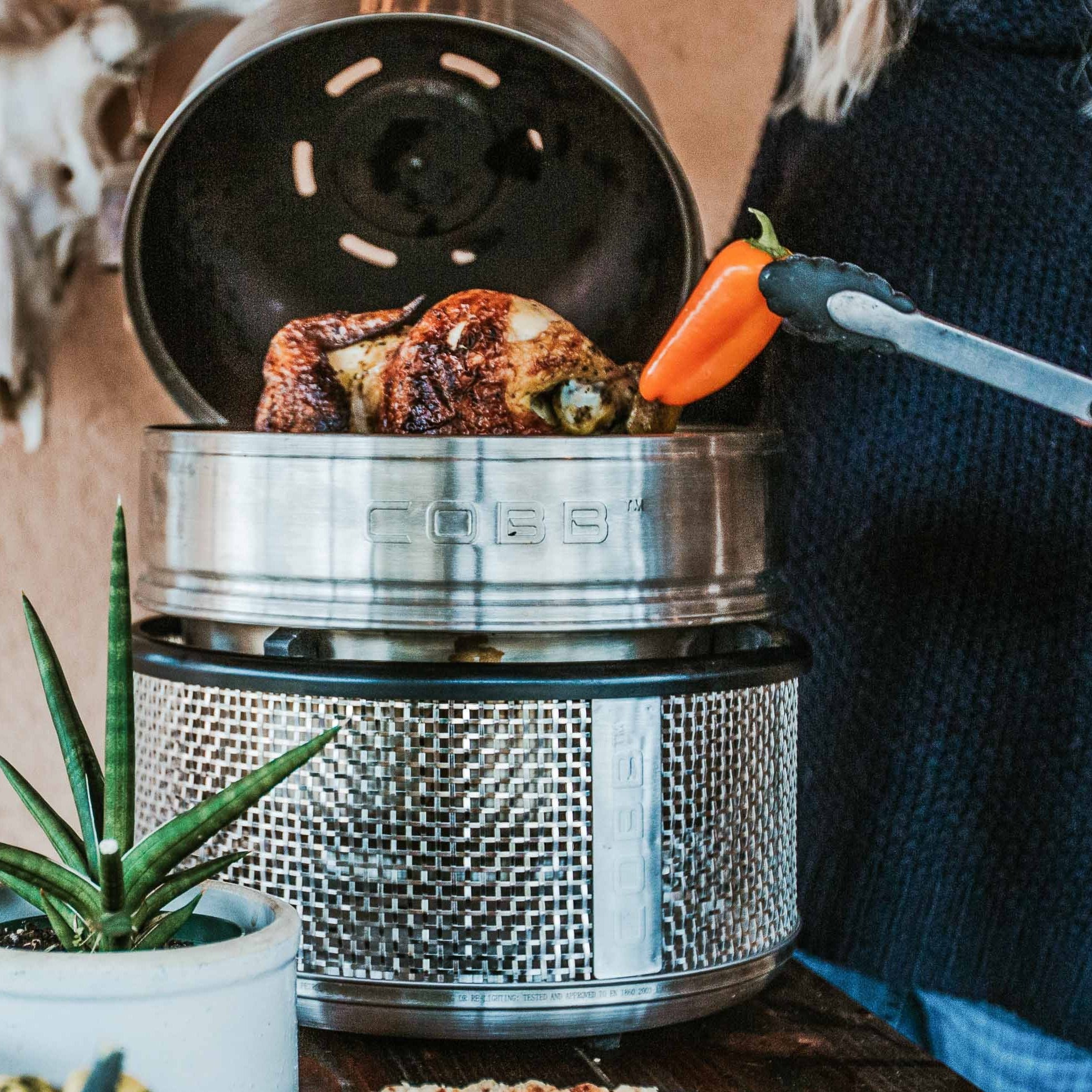 Dome Extension & Chicken Roasting Stand