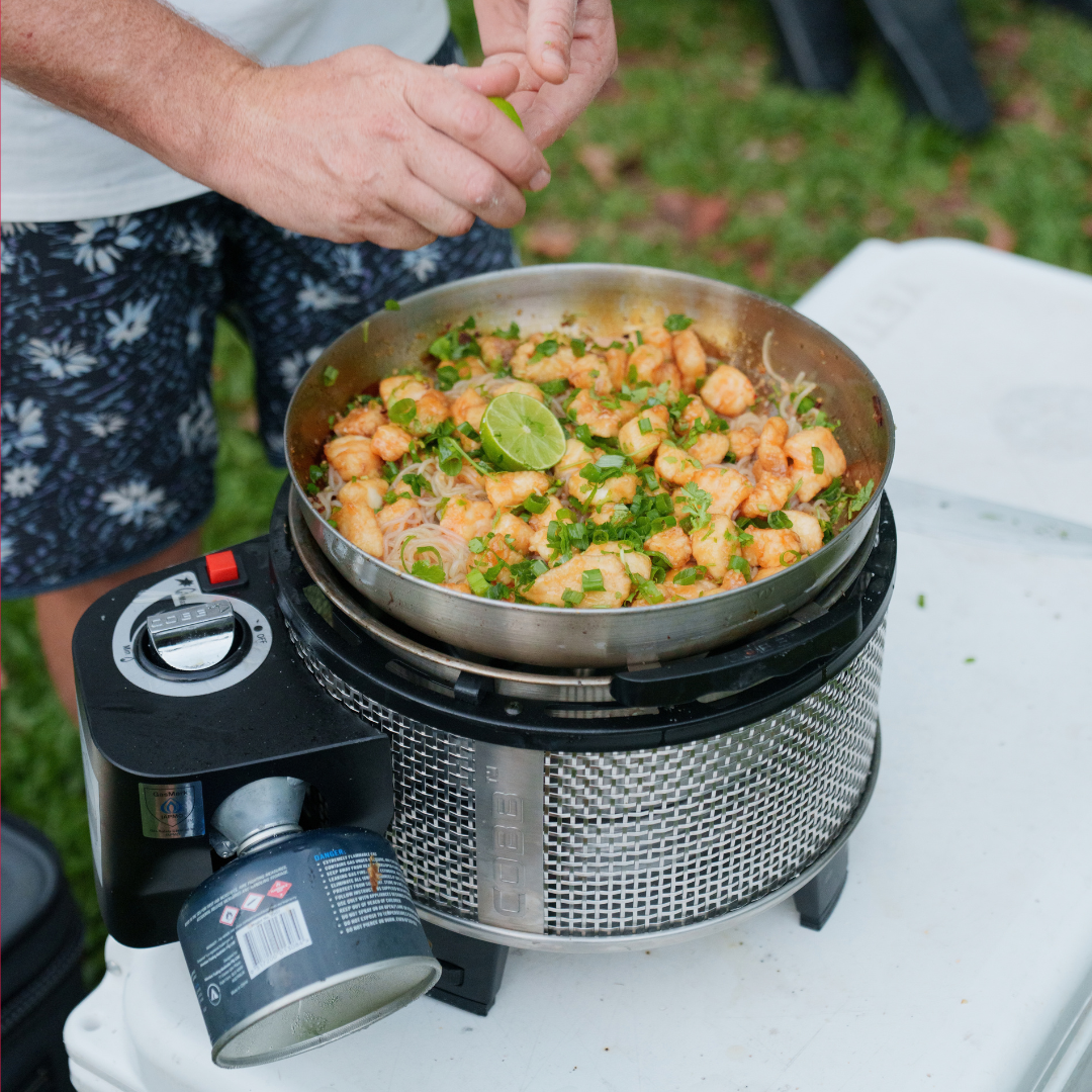 Accessory Bundle (Wok, Frying Pan, Roast Rack)